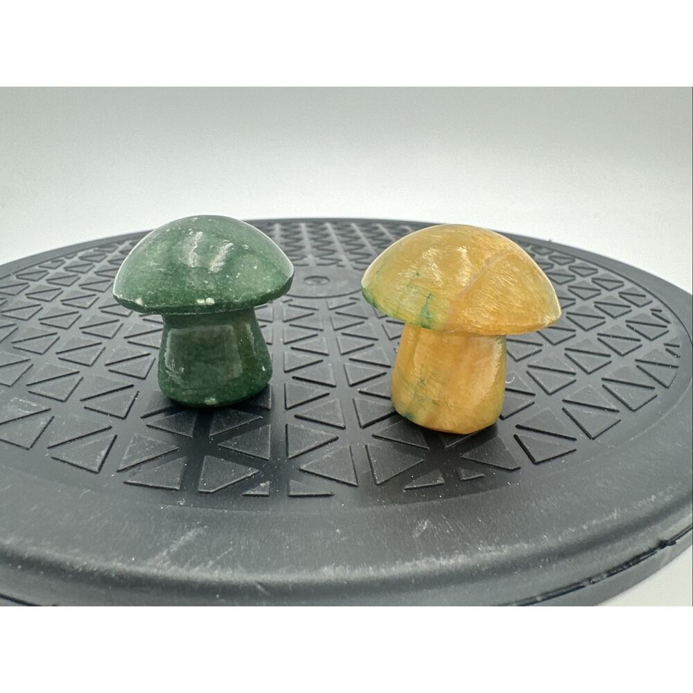 Set of 2 Marble Mini Mushrooms Alabaster